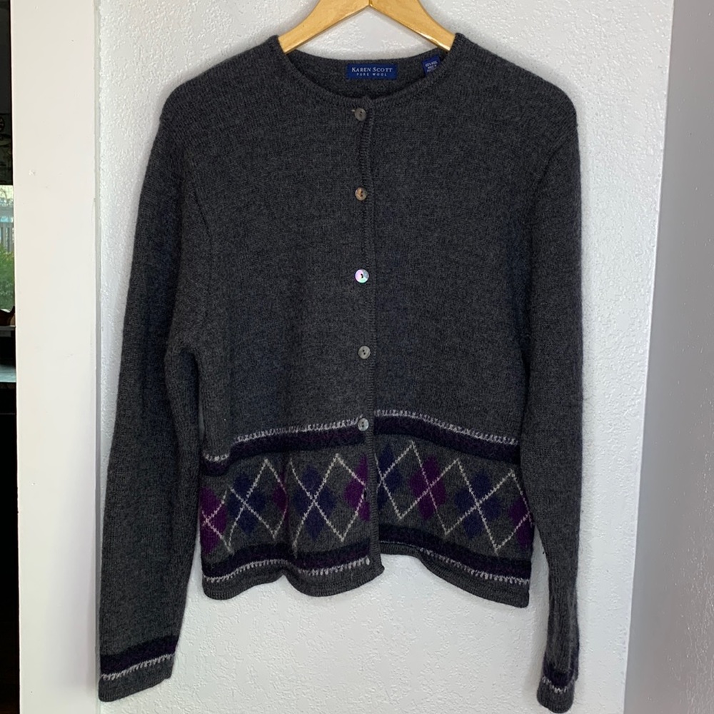 Karen Scott Pure 100% Wool Argyle Knit Cardigan Gray Purple Size L Dark Academia